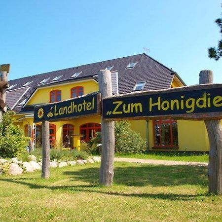 Landhotel zum Honigdieb Ribnitz-Damgarten Exterior foto